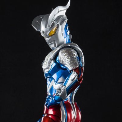 S.H.Figuarts 大怪兽之战 奥特银河传说 THE MOVIE 赛罗奥特曼 10周年特别配色版