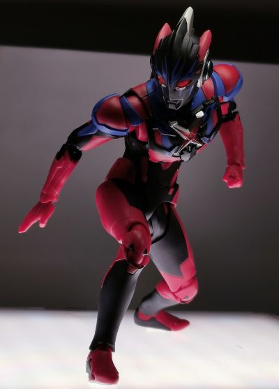 figuarts 奧特銀河格鬥 新生代英雄 黑暗艾克斯奧特曼 黑暗哥莫拉裝甲