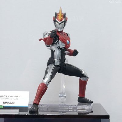 S.H.Figuarts 罗布奥特曼 布鲁奥特曼 烈火形态