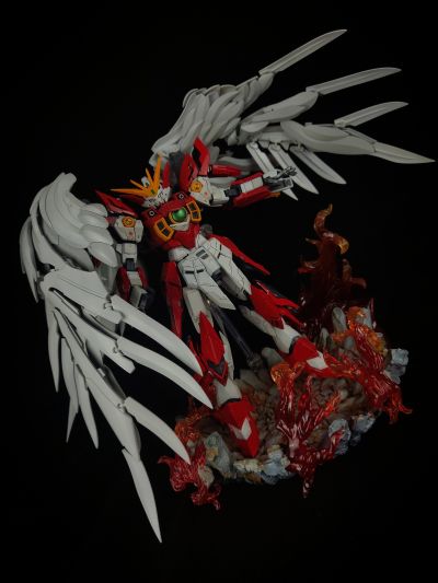 MG 1/100 高达创战者 XXXG-01Wfr 新生凤凰飞翼高达