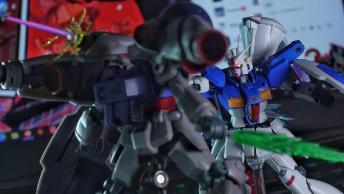 ROBOT魂＜机动战士系列＞   RX-78GP01-Fb 高达试作1号机全方位推进型 剧中版
