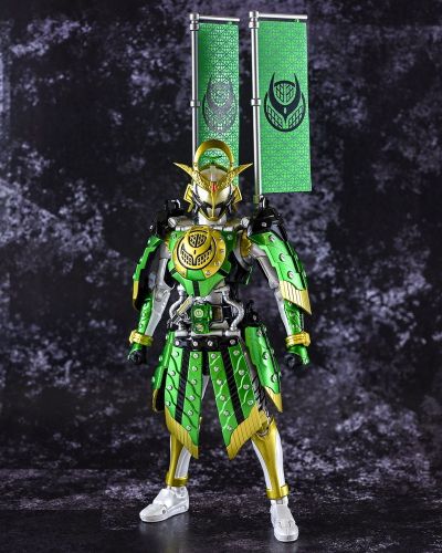 S.H.Figuarts 舞台剧 假面骑士斩月 -铠武外传- 假面骑士斩月 凯旋武装