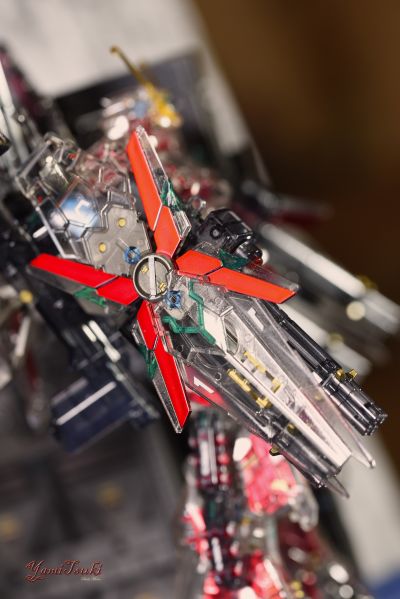 HGUC 机动战士高达UC RX-0 全装甲独角兽高达 Red Coated frame/Mechanical Clear ver. 