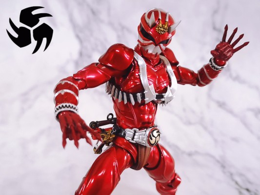 S.H.Figuarts（真骨雕制法）假面骑士响鬼红