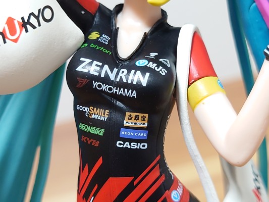 ESPRESTO est 配色与秀发 初音未来赛车女郎 赛车未来2019 右京车队女郎