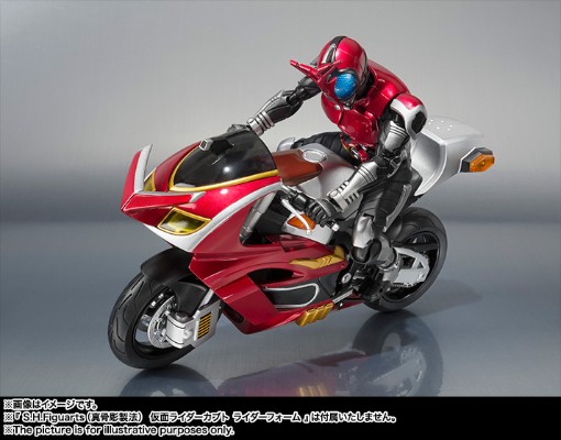 S.H.Figuarts 假面骑士：甲斗王 甲斗王强化机车/骑士摩托