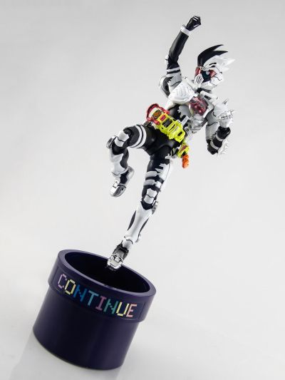 S.H.Figuarts 假面骑士艾克赛德 假面骑士幻梦 丧尸动作玩家 未知等级