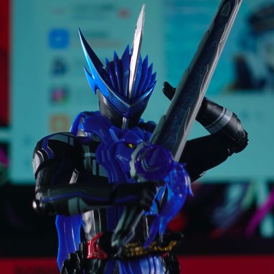 S.H.Figuarts   假面骑士剑锋 雄狮战记