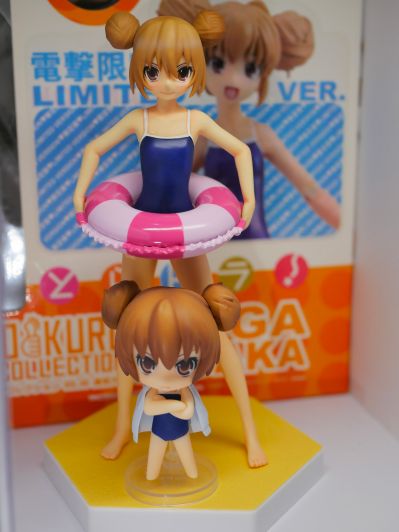 BEACH QUEENS 龙与虎 逢坂大河 スク水Ver.