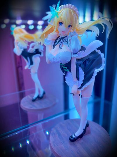 伊莱恩 女仆