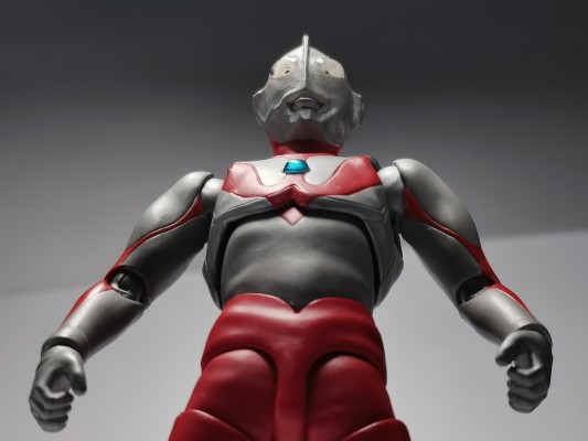 S.H.Figuarts 宇宙英雄奥特曼 奥特曼（A型）