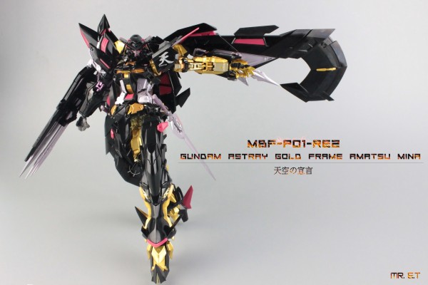 METAL BUILD 机动战士高达SEED Destiny Astray MBF-P01-Re2(AMATU) 异端高达金色机“天”蜜娜 -天空的宣言-