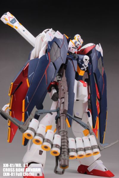 GUNDAM FIX FIGURATION ＃0031 海盗高达3号機 & 全装甲型海盗高达X-1