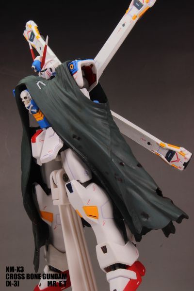 GUNDAM FIX FIGURATION ＃0031 海盗高达3号機 & 全装甲型海盗高达X-1