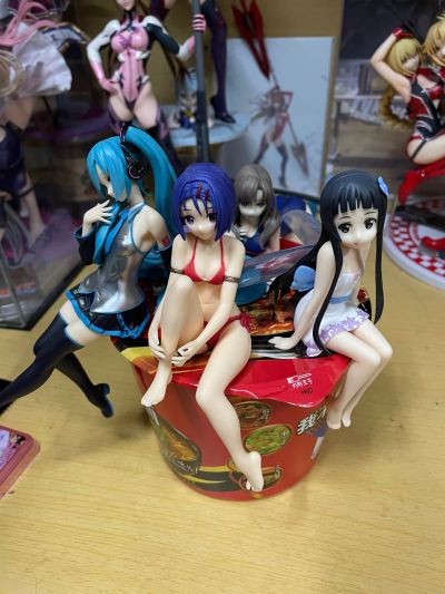 压泡面 刀剑神域 结衣