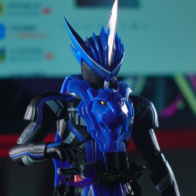S.H.Figuarts   假面骑士剑锋 雄狮战记