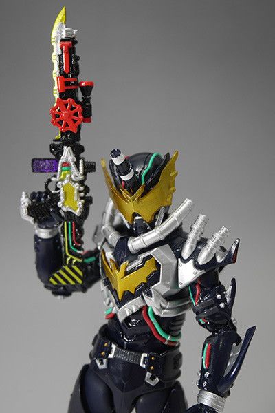 S.H.Figuarts 假面骑士：创骑 夜霸