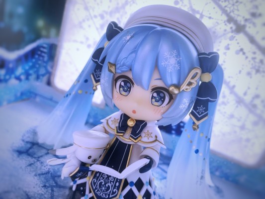 2020雪初音粘土人图片