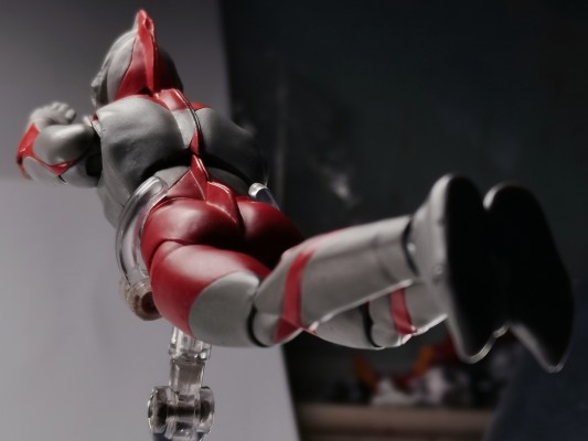 S.H.Figuarts 宇宙英雄奥特曼 奥特曼（A型）