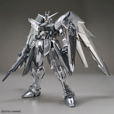 MG 高达基地限定 机动战士高达SEED  自由高达 2.0版 [银色涂装]