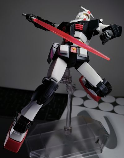 ROBOT魂＜机动战士系列＞  RX-78-2 元祖高达 剧中版 ~拟真标识~