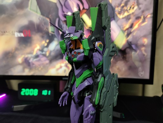 RG 泛用型决战兵器 新世纪福音战士 EVA 初号机 DX运输支架套装