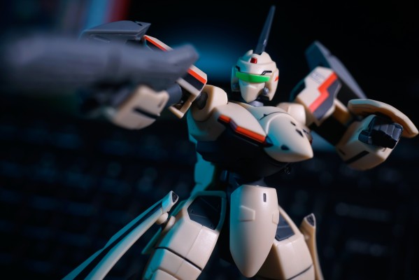 群雄【动】＃001 超时空要塞plus YF-19バトロイド 単品