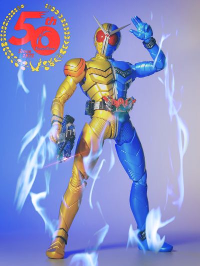 S.H.Figuarts(真骨雕制法)  假面骑士双骑 月神扳机形态