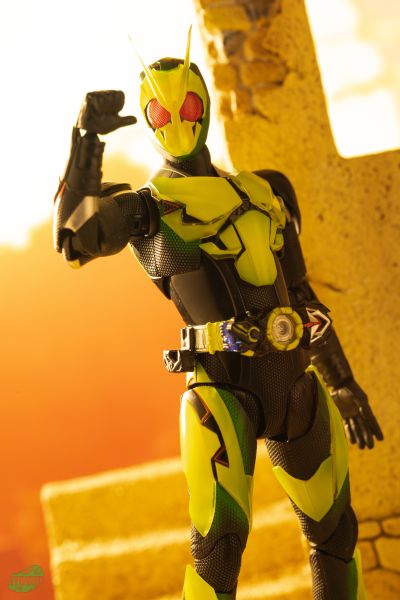 S.H.Figuarts 假面骑士零一 伊兹