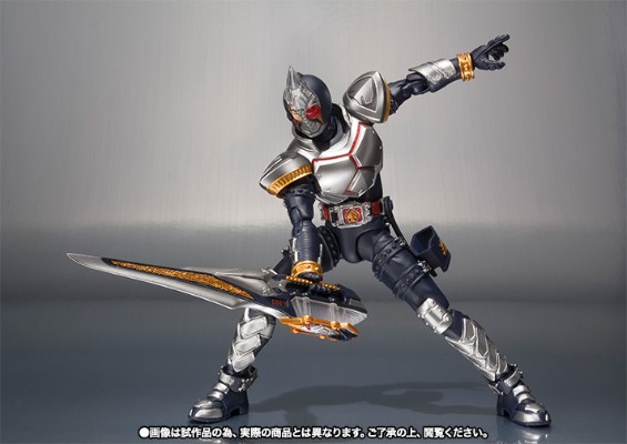 S.H.Figuarts 假面骑士剑 头盔战损版