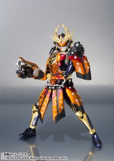 S.H.Figuarts 假面骑士铠武 假面骑士铠武 凯旋武装