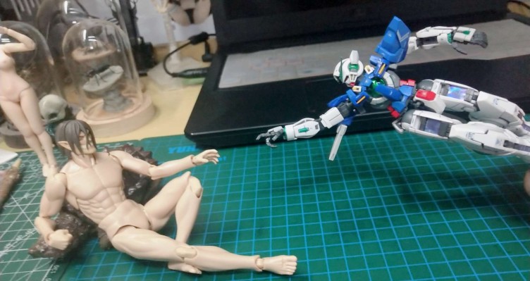 MG 1/100 能天使高达