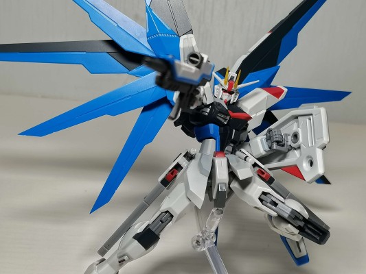 ROBOT魂〈SIDE MS〉机动战士高达SEED DESTINY ZGMF-X56S/α 空战型脉冲高达