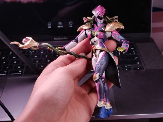 S.H.Figuarts 美杜莎幻魔
