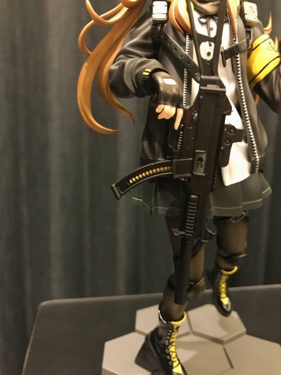 少女前线 UMP9