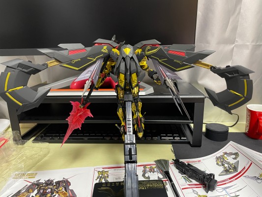 METAL BUILD 机动战士高达SEED  ASTRAY 天空的皇女 异端高达金色机天蜜娜