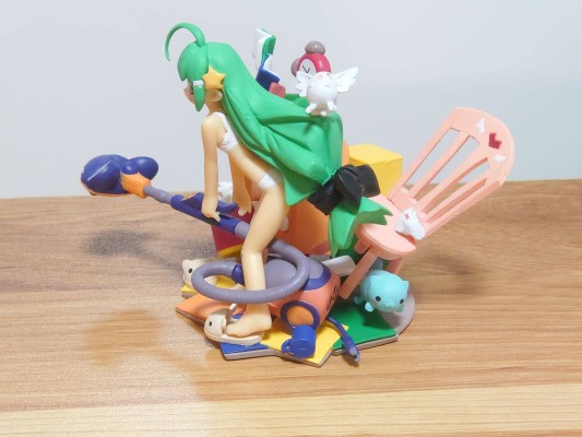 すく水ぺったん ひな Sports Bra Version 