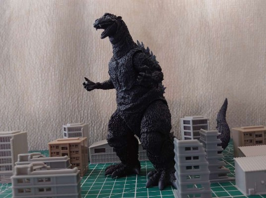 S.H.MonsterArts 新·哥斯拉 哥斯拉