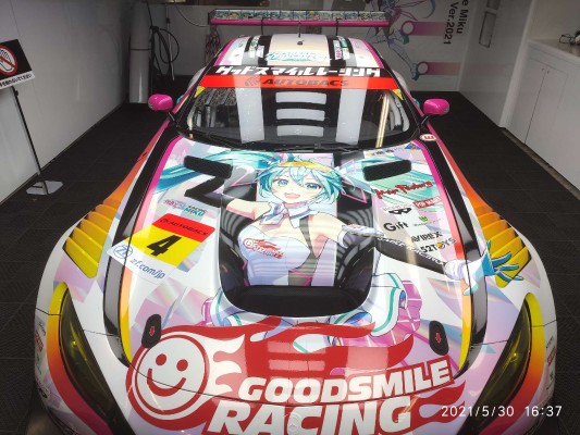 GOODSMILE 初音未来 AMG 2021 SUPER GT款