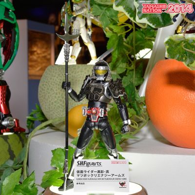 S.H.Figuarts 假面骑士：铠武 假面骑士黑影·真 影松超能武装