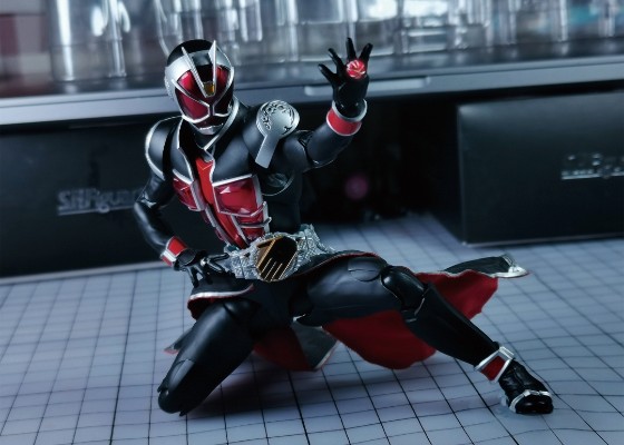 S.H.Figuarts(真骨雕制法)   假面骑士巫骑 火焰形态