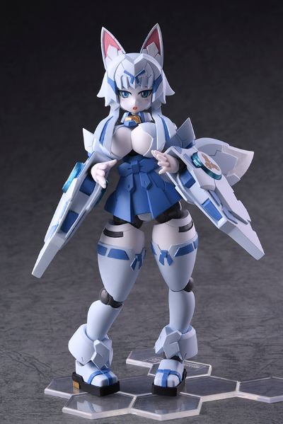 机械新人类 莉莉