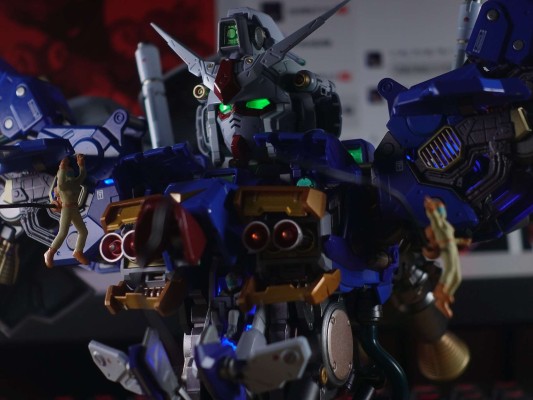 FORMANIA EX 高达试作1号机全方位推进型“玉帘”