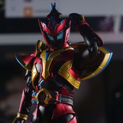 铠甲勇士形刻系列第一作    马帅