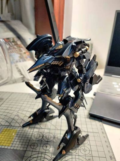 V.I.系列 装甲核心 雷纳德 03-AALIYAH SUPPLICE OP