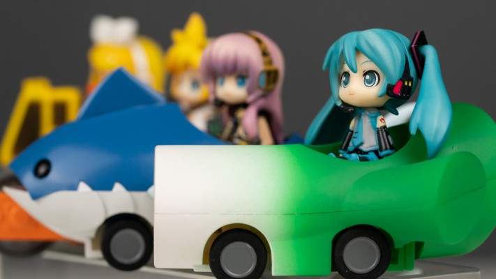 プルバックカー VOCALOID 巡音ルカ 