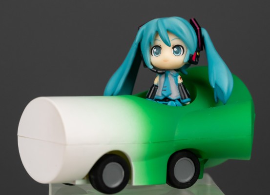 プルバックカー VOCALOID 巡音ルカ 
