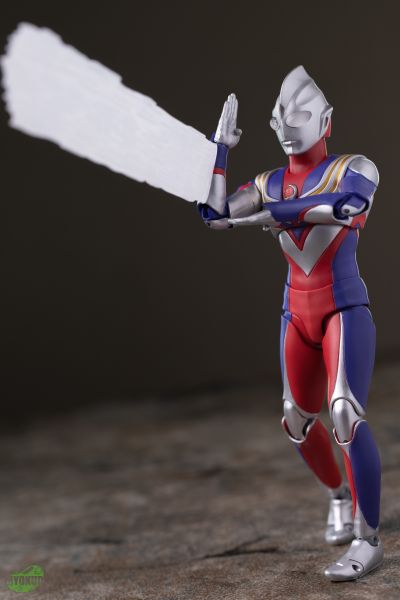 S.H.Figuarts(真骨雕制法) 迪迦奥特曼 迪迦奥特曼 复合型