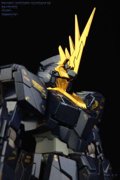 GUNDAM FIX FIGURATION METAL COMPOSITE バンシィ・ノルン(覚醒仕様) 『高达UC』