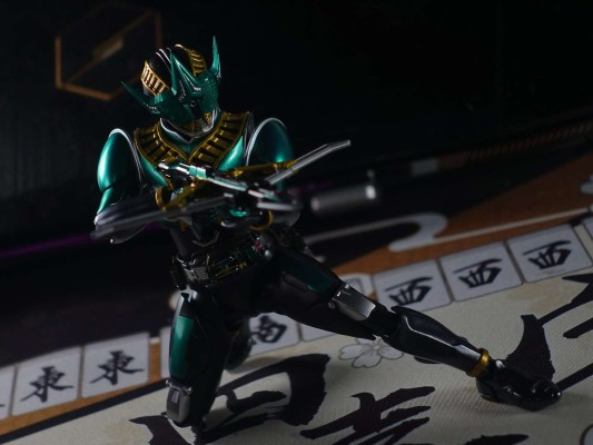 S.H.Figuarts(真骨雕制法) 假面骑士电王 假面骑士零诺斯 牛郎星形态